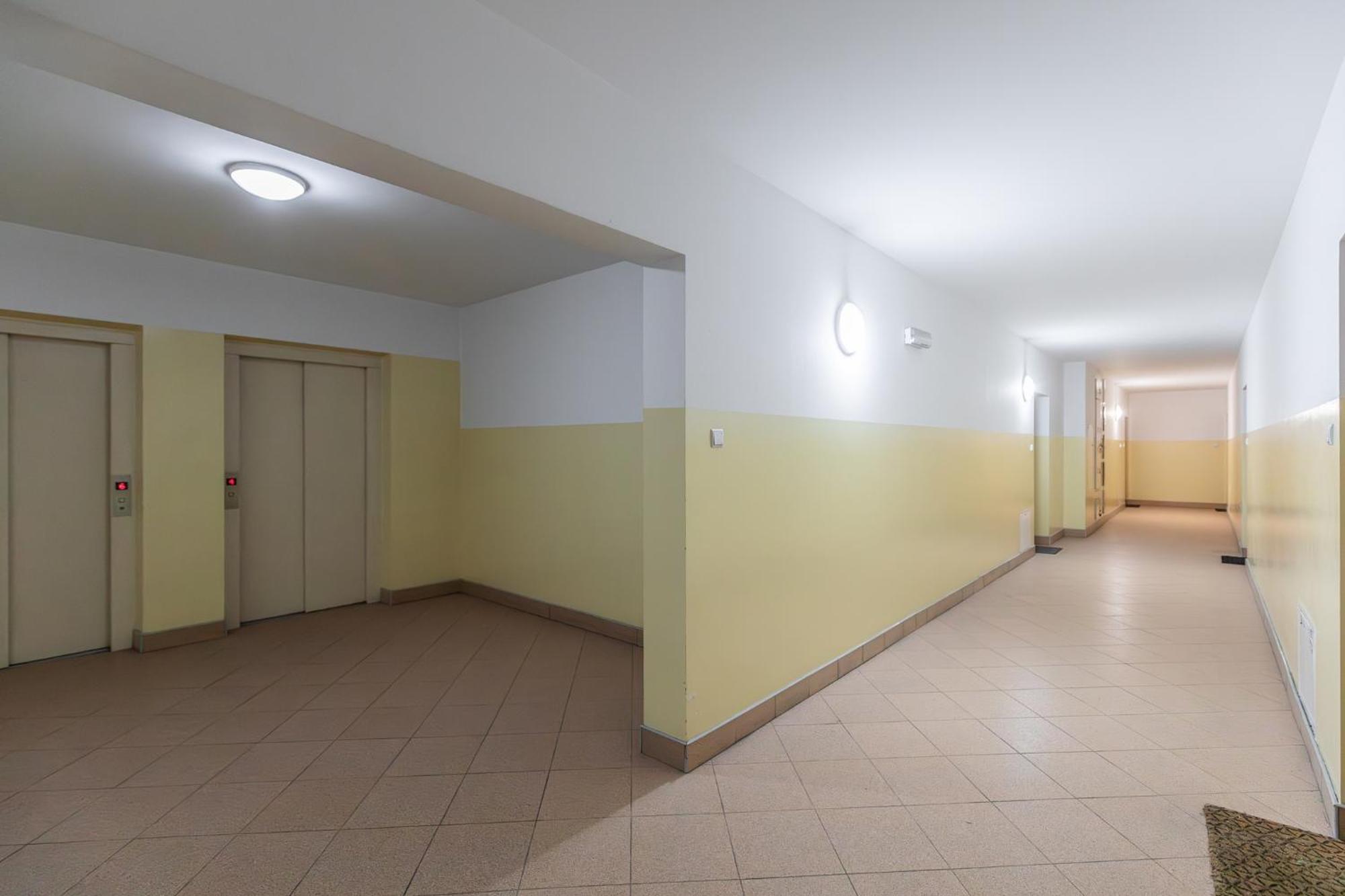 Superapart Ul. Powstancow Slaskich 108C Варшава Экстерьер фото